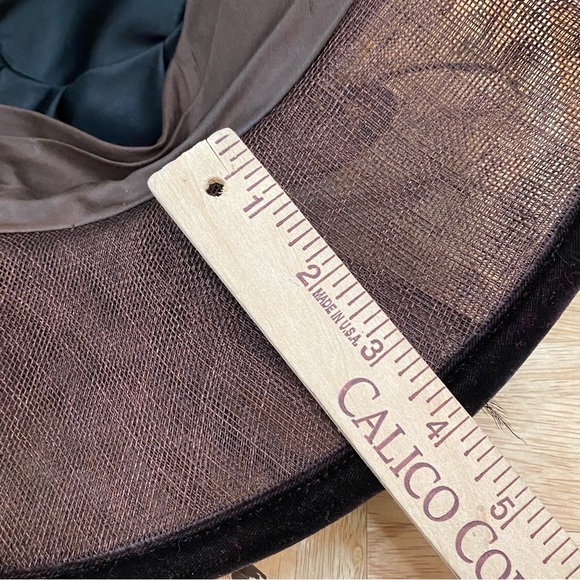 PETER BETTLEY London Chocolate Brown Straw Velvet Feather Fascinator Hat - Picture 11 of 16